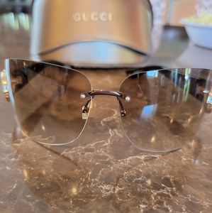 Authentic Gucci unisex sunglasses